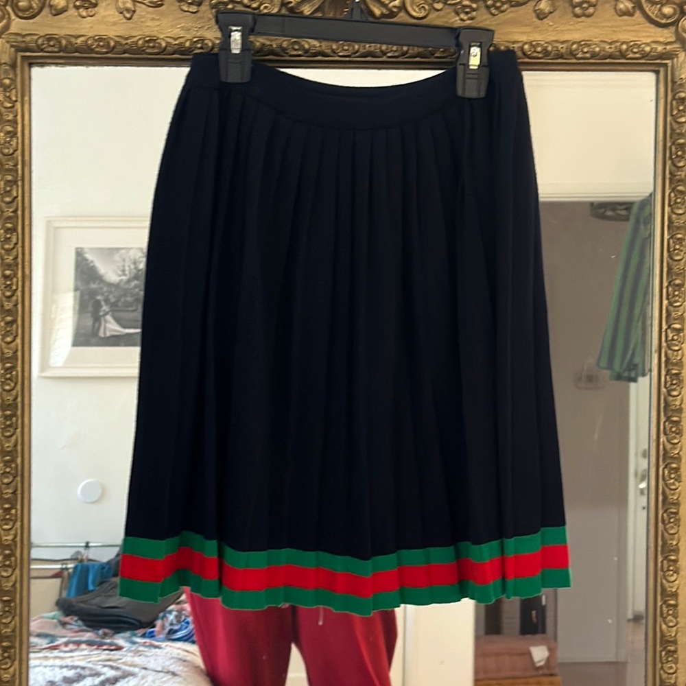 Gucci Women’s Small/Kids 12 Pleated Skirt-Navy with Green and Red Stripes